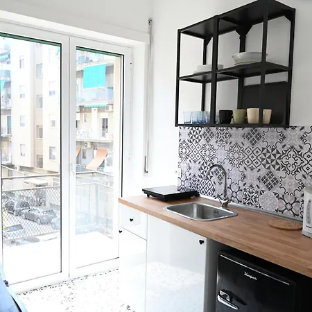 Fiore Konukevi Salerno